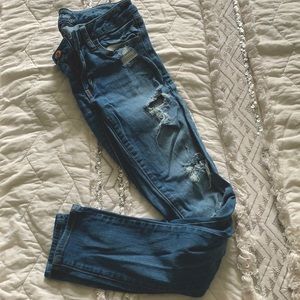 American Eagle Distressed Stretch Jegging